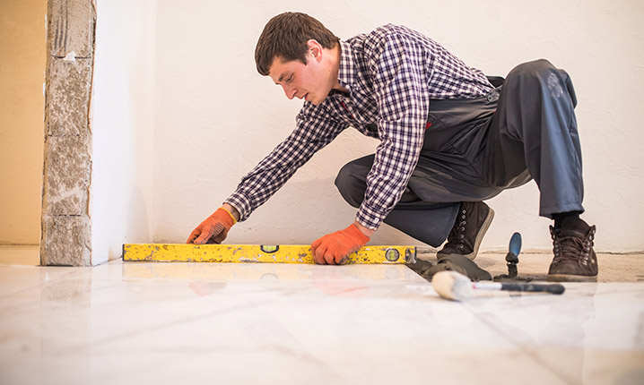 Colocação de Pisos e Revestimentos: como garantimos alinhamento, estética e durabilidade